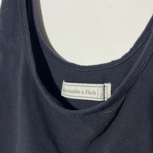 Abercrombie & Fitch Black Scoop Neck Thong Bodysuit Size Medium - Picture 6 of 10